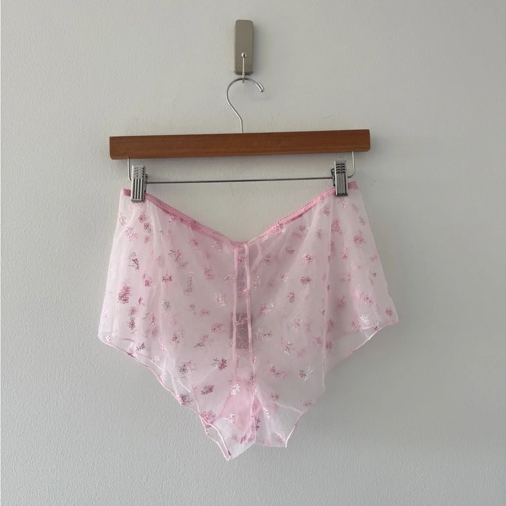 SKIMS NWT Spring Intimates Pink Shorts S